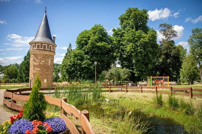 Réparation de châssis à Florenville (6820) Florenville — réparation de châssis en province de Luxembourg